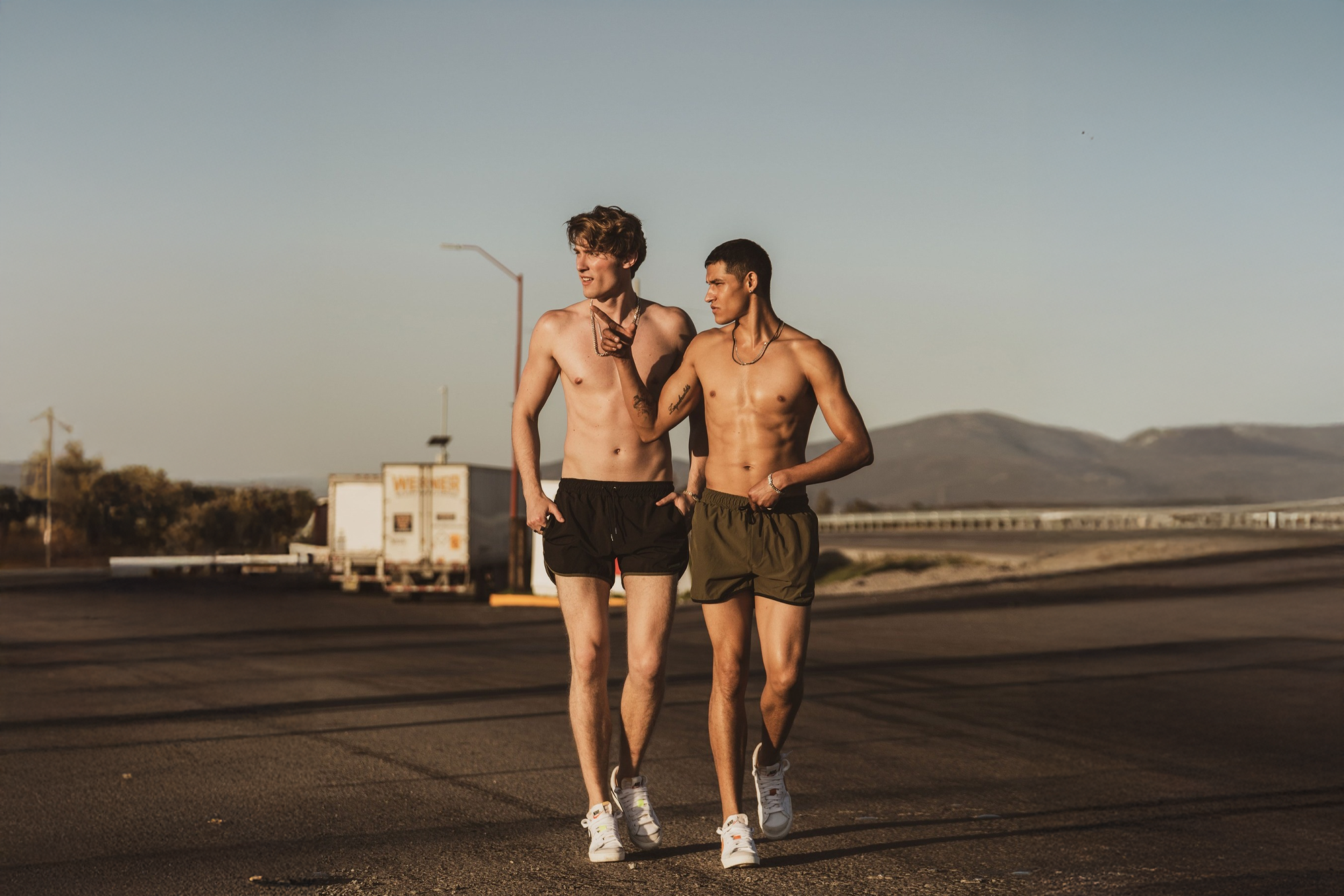 indumentaria, joyería y accesorios