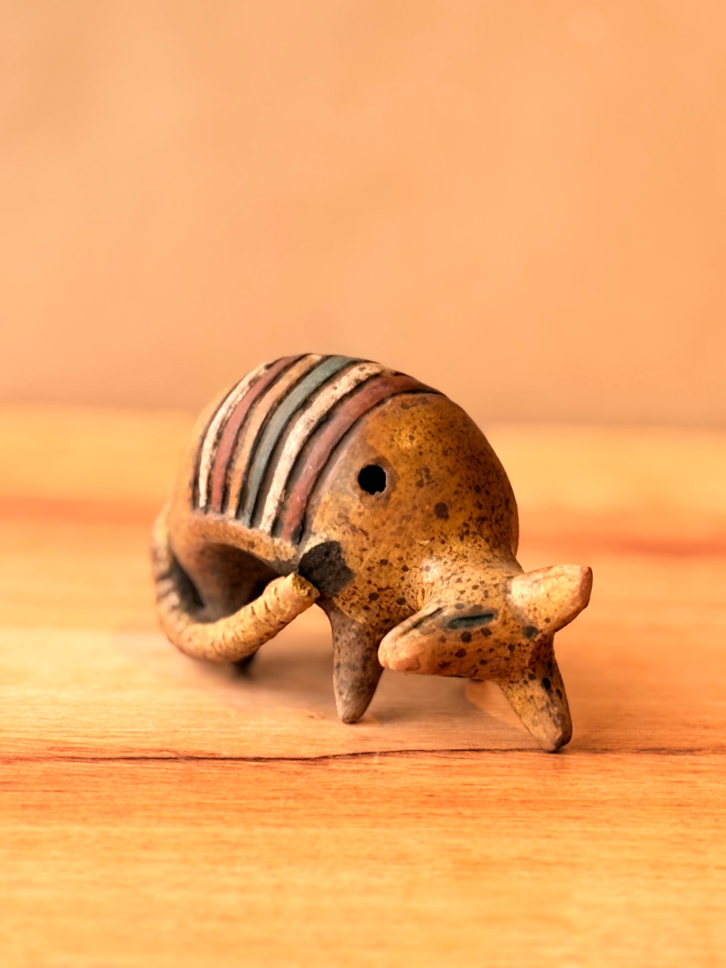 Armadillo flauta barro pulido