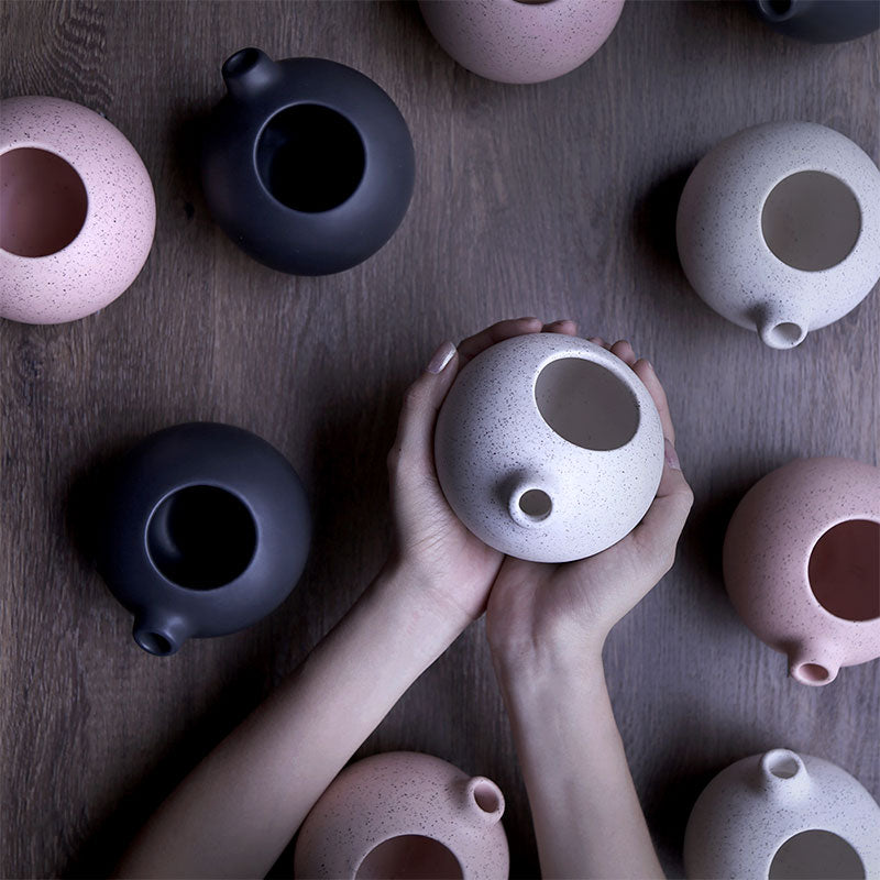 taza matte blanco moteado