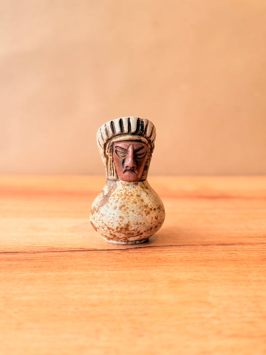 Jarrita de barro pulido blanco