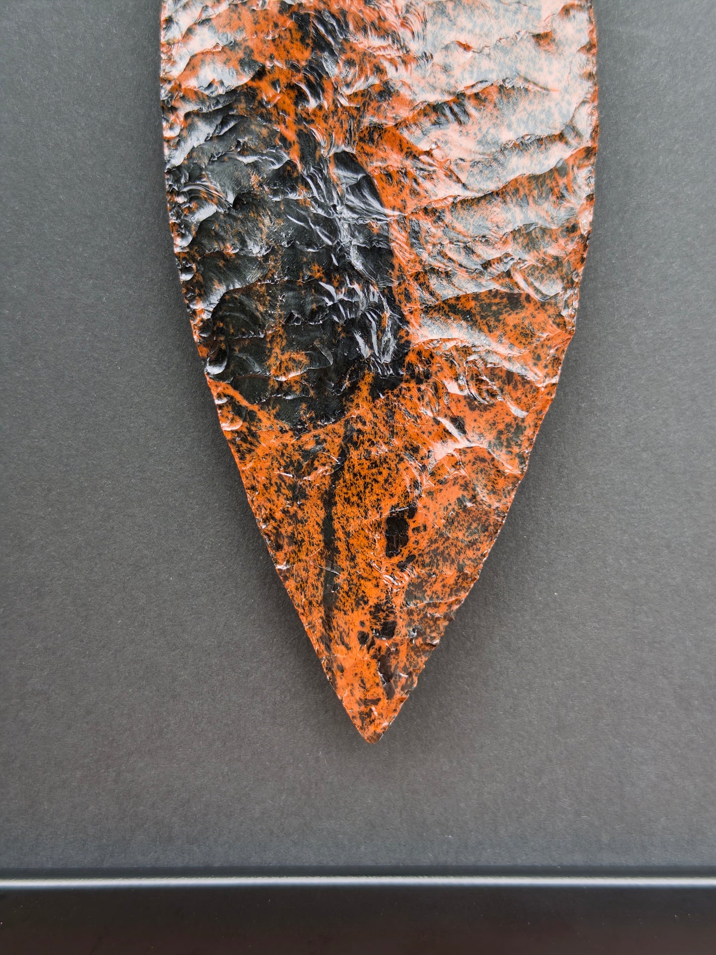 cuadro cacería obsidiana café