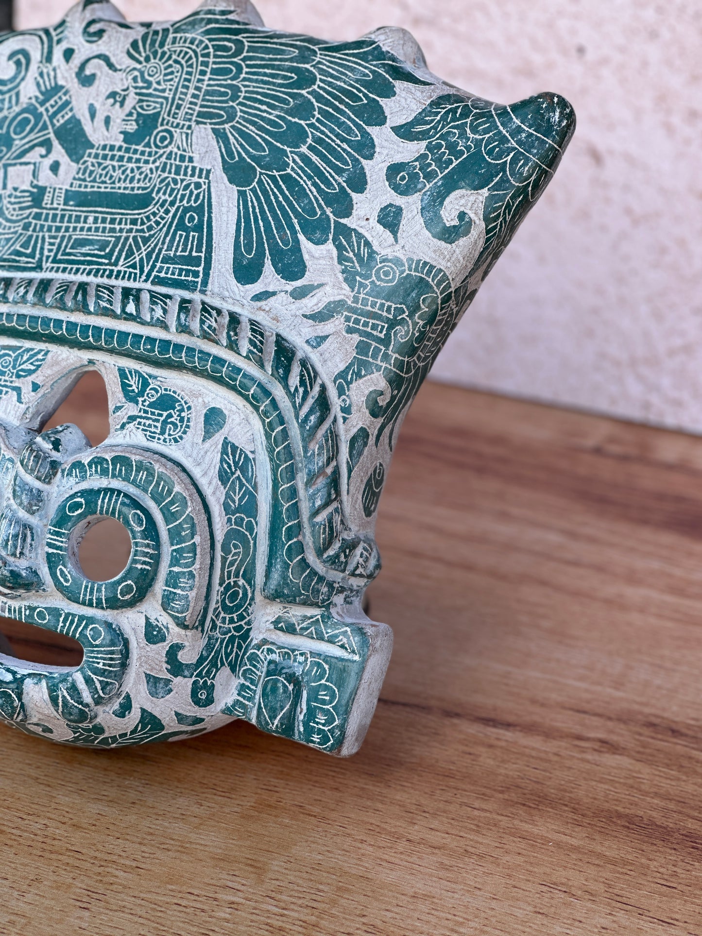 mascara tlaloc grande con grabado verde