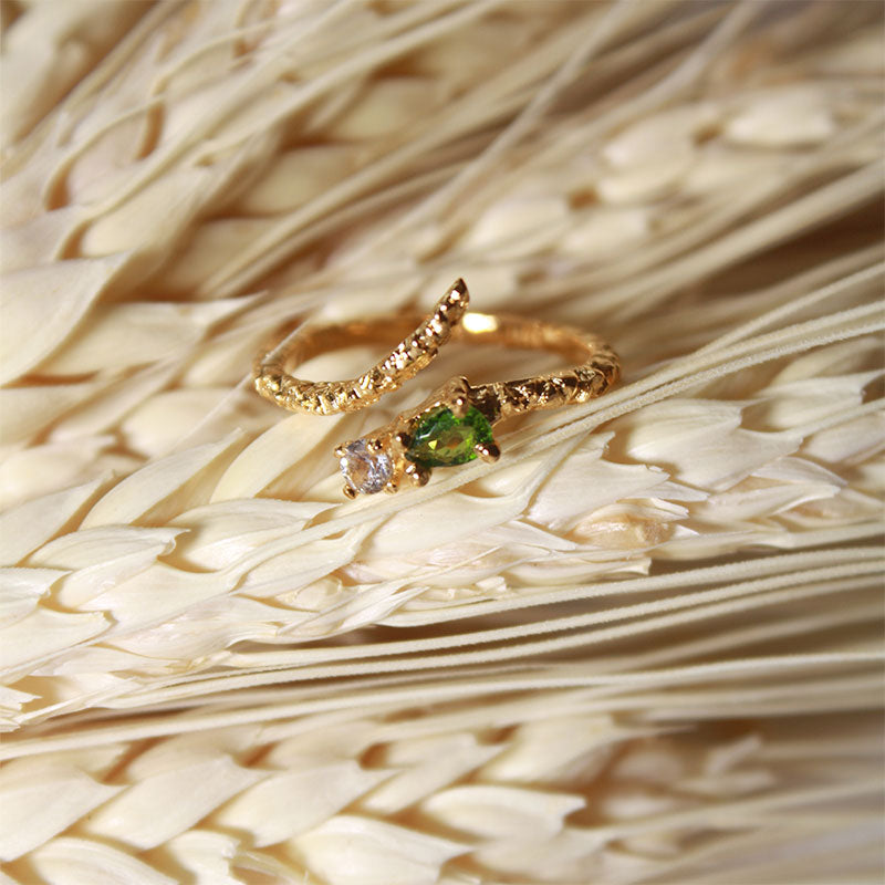 anillo serpiente