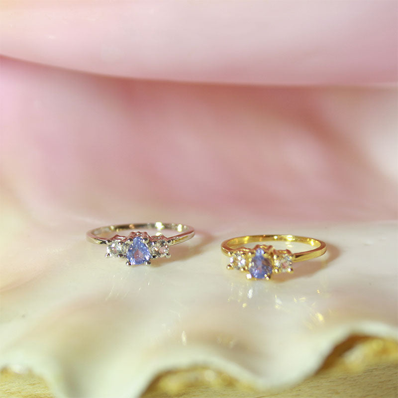 anillo tanzanita dorado