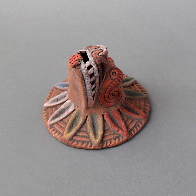 cabeza Quetzalcóatl de barro rústico ch