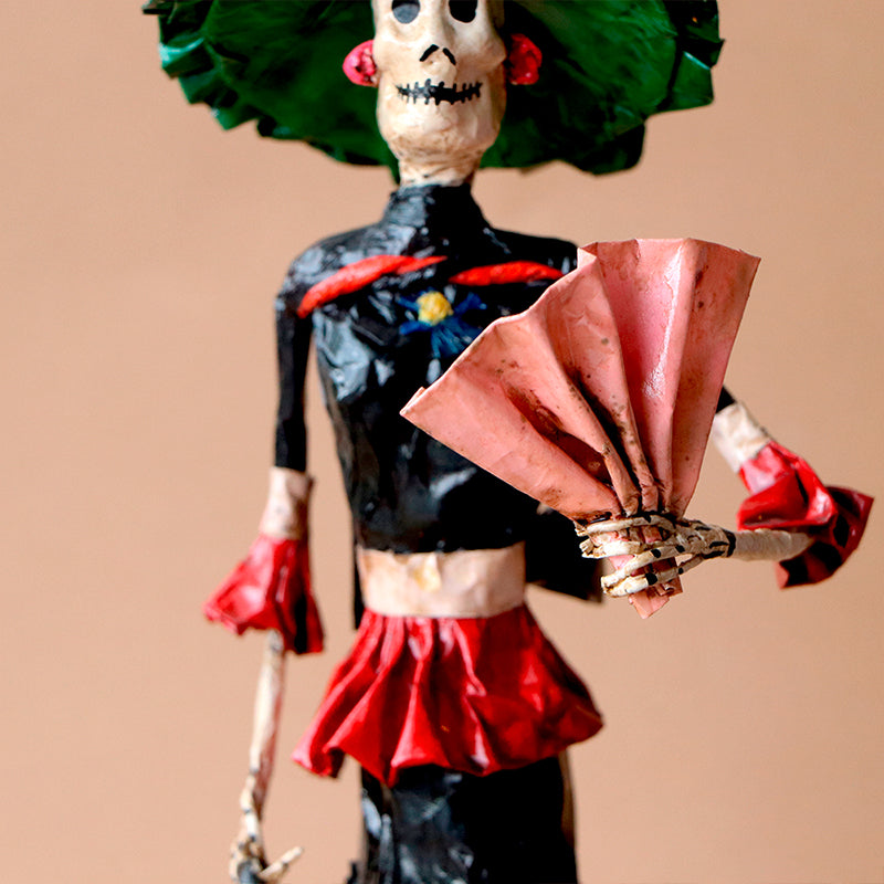 catrina con abanico