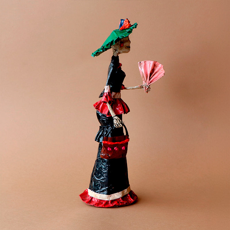 catrina con abanico