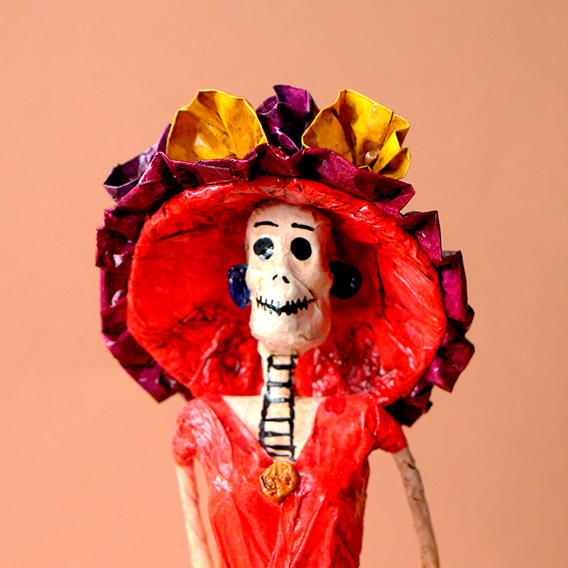 catrina con vestido rojo