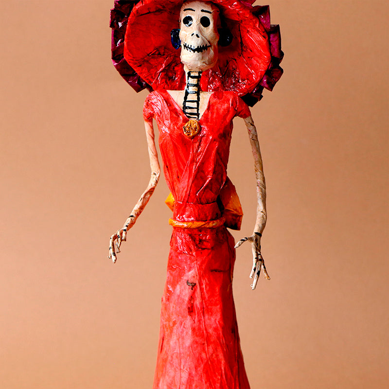 catrina con vestido rojo