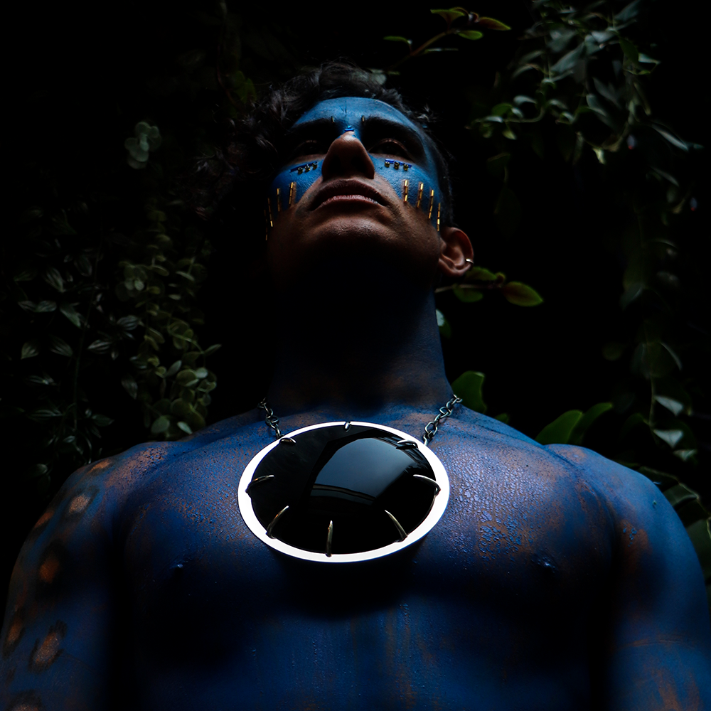 Collar disco de obsidiana arcoíris