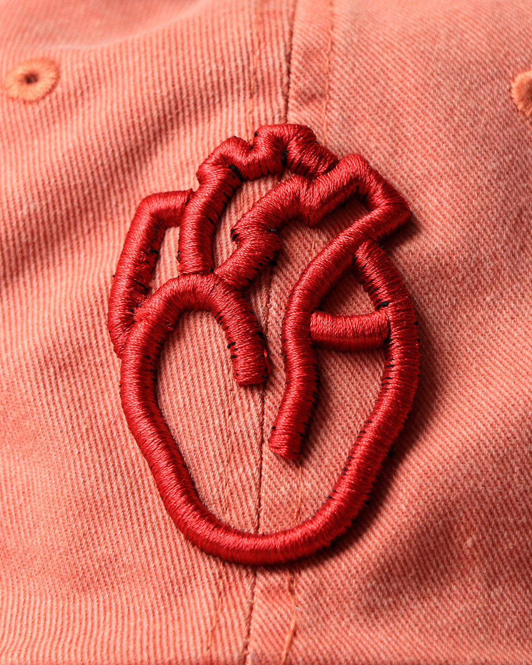 Gorra informal corazón