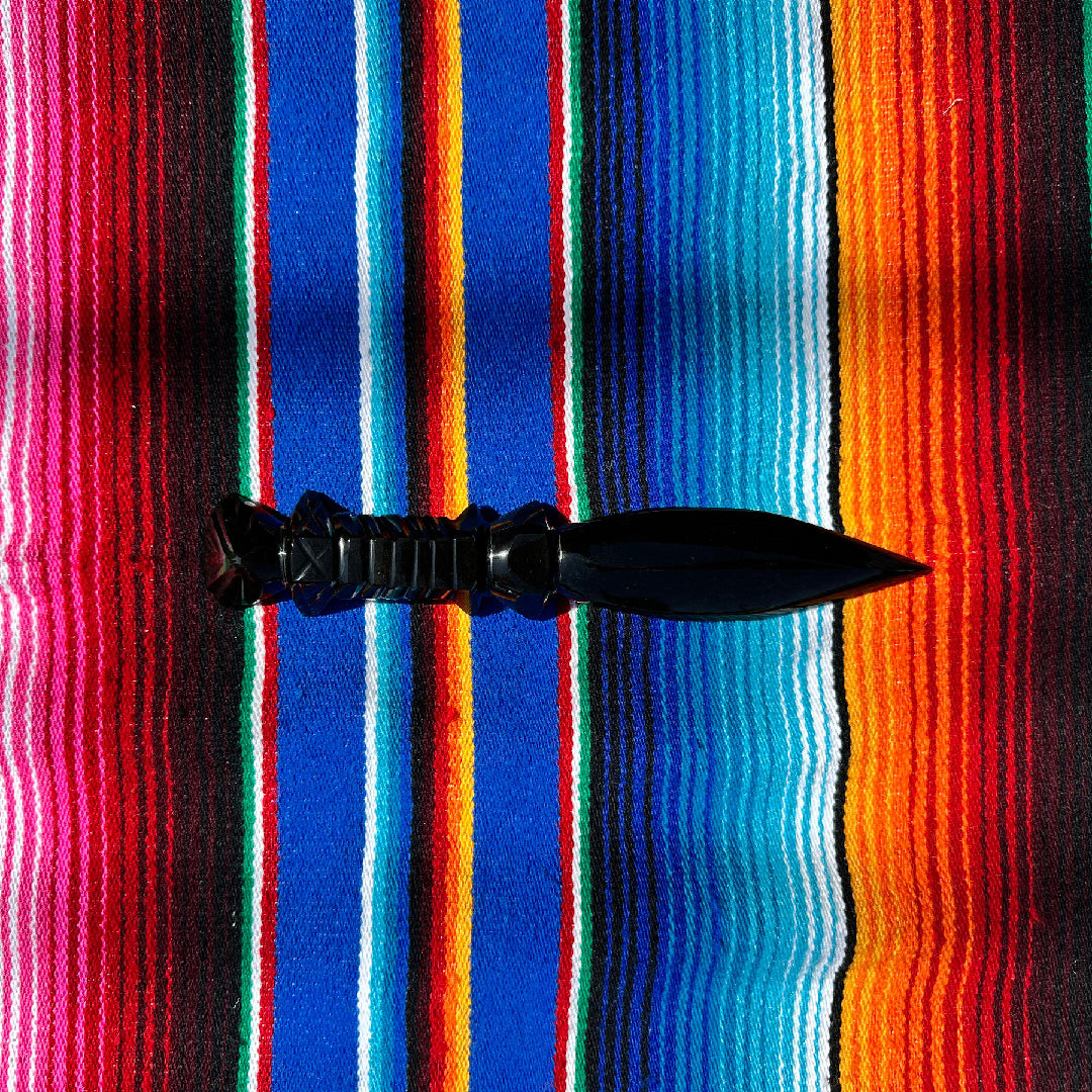 Daga con penacho diamante