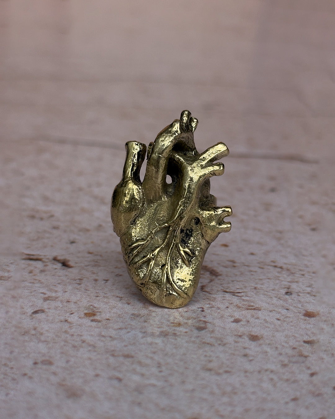 Anillo corazón grande