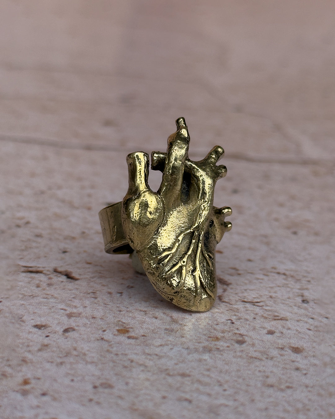 Anillo corazón grande