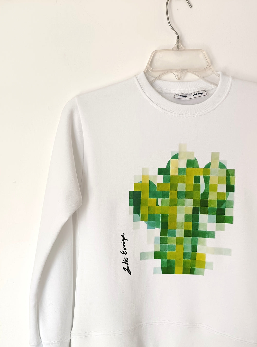Crewneck pixel