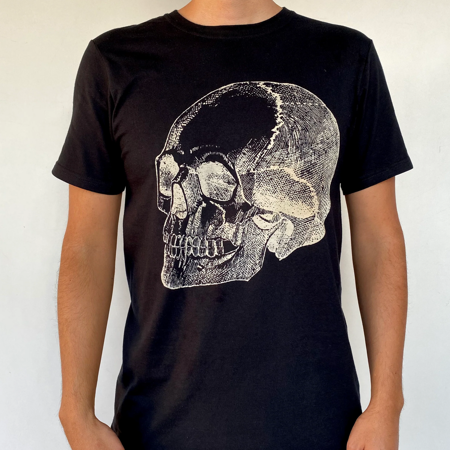 playera cranéo negra