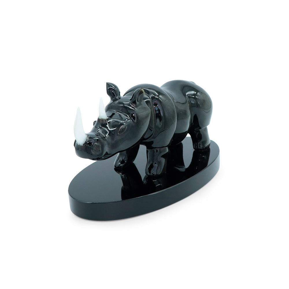Rinoceronte de obsidiana