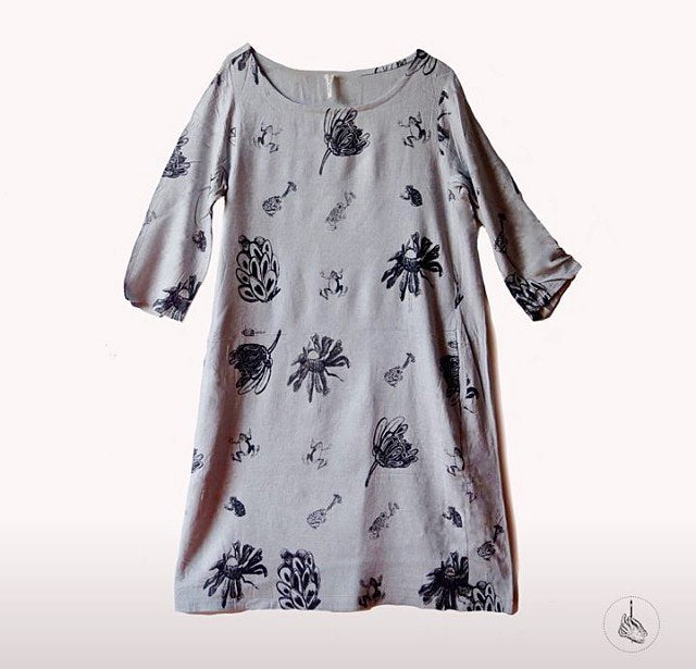 vestido ranas y flores arena