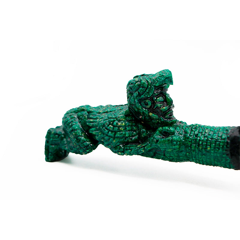 cuchillo grande de obsidiana con guerrero águila de malaquita