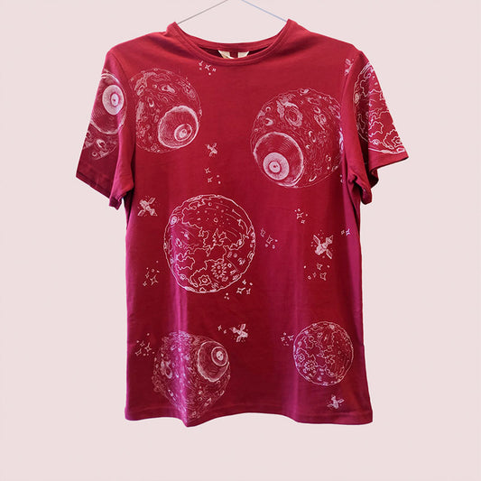 playera vino lunas y satelites