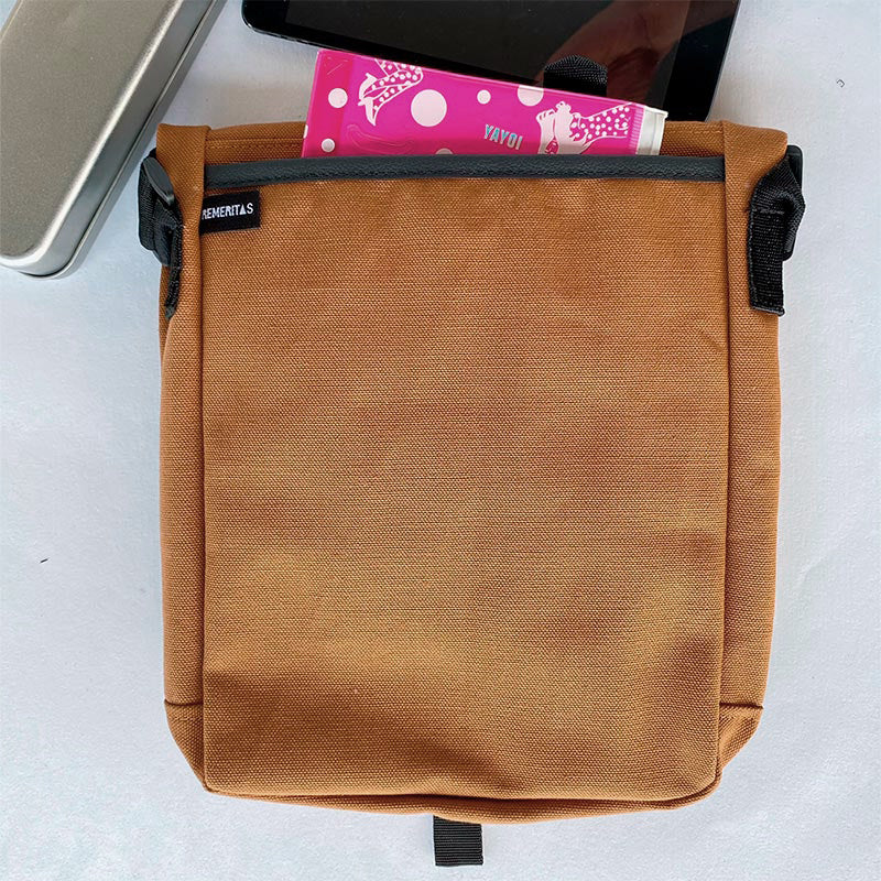 mochila raavi