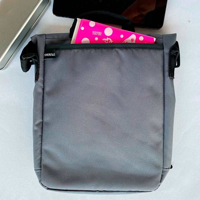 mochila raavi