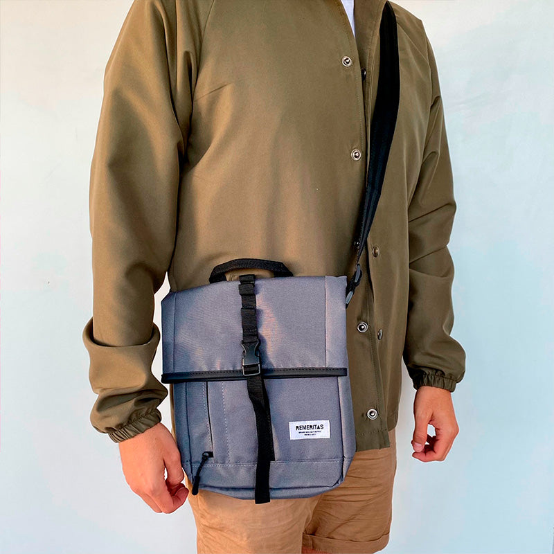 mochila raavi