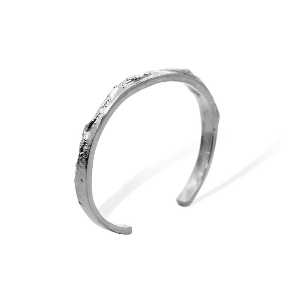 brazalete B tierra agua plata