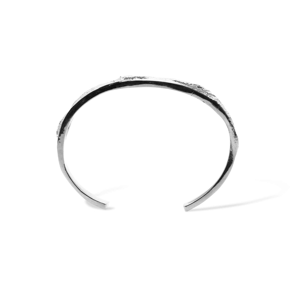 brazalete B tierra agua plata