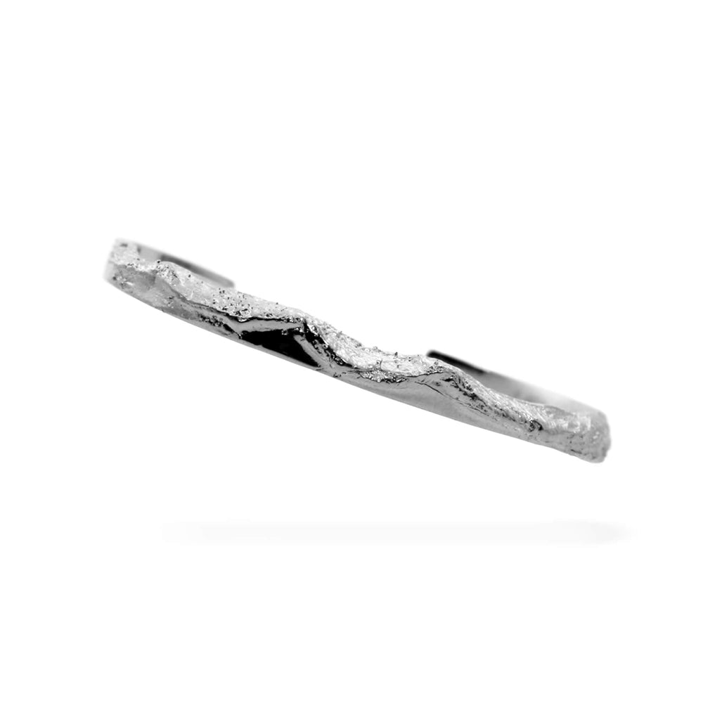 brazalete B tierra agua plata