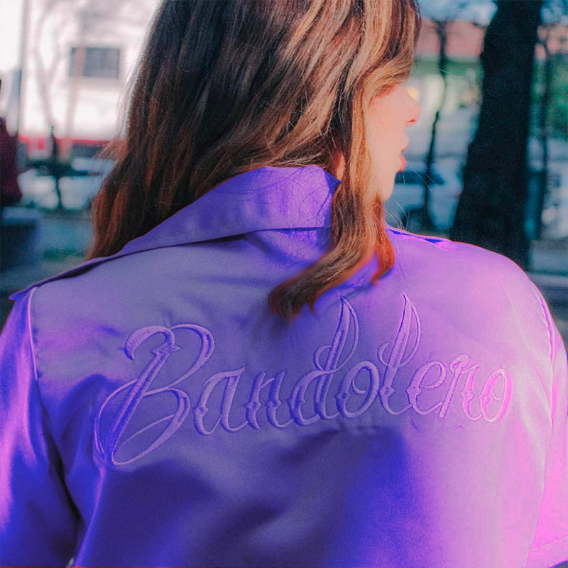 crop top morado