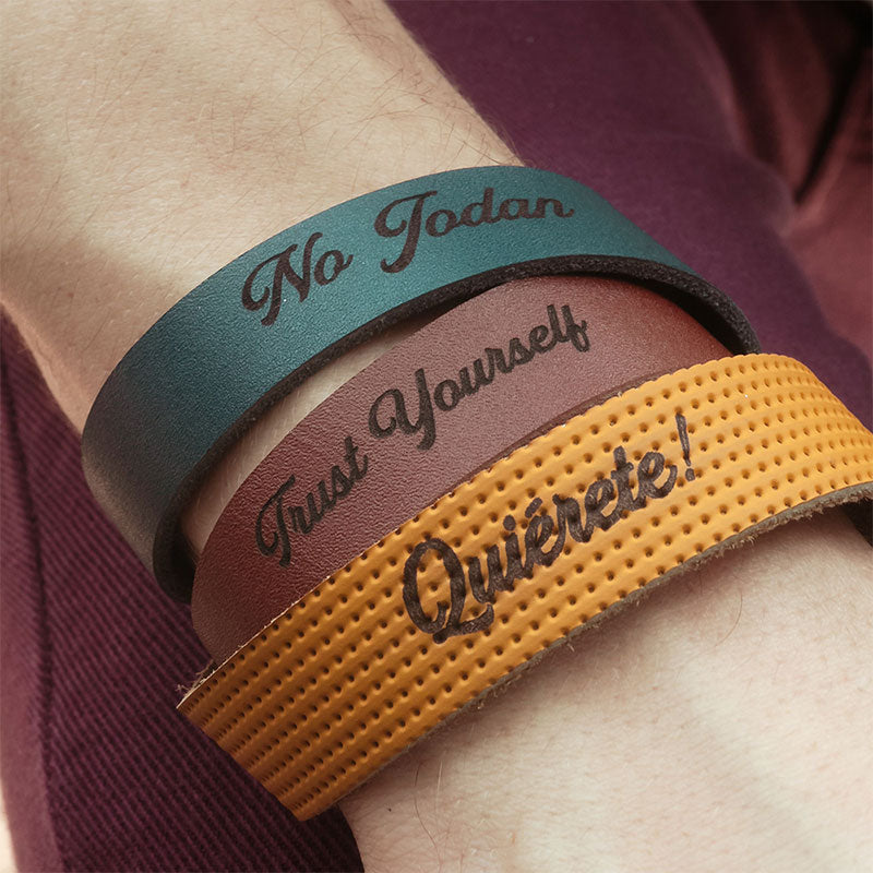 brazalete frases