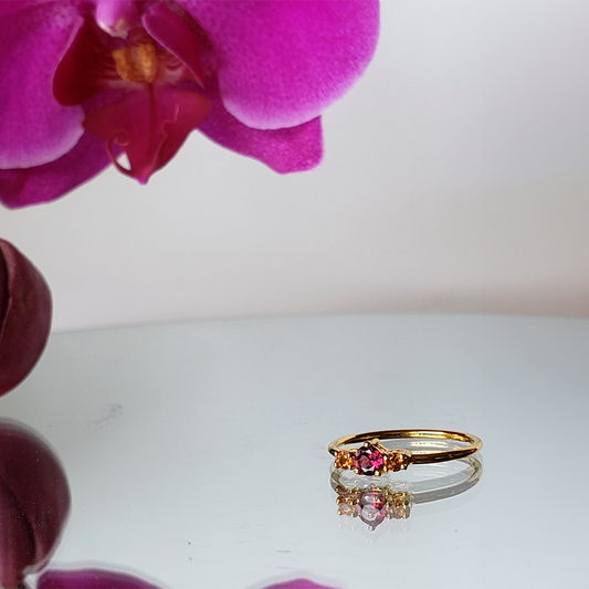 anillo Diana con turmalina rosa y citrinos