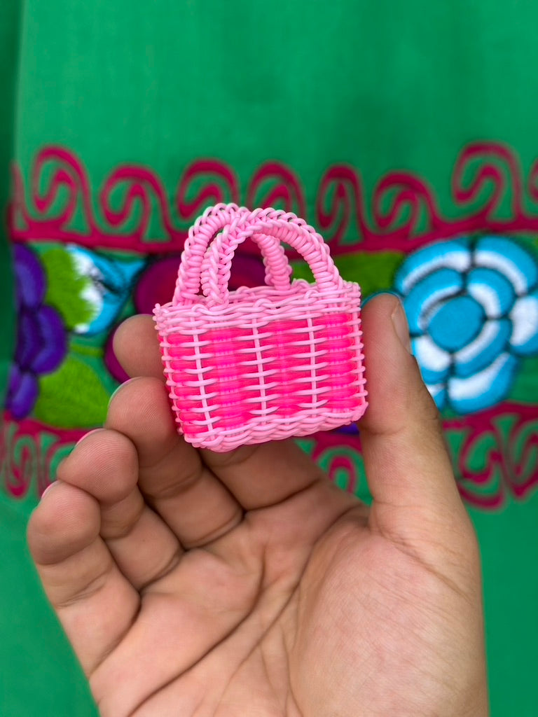 Bolsas de mimbre miniatura