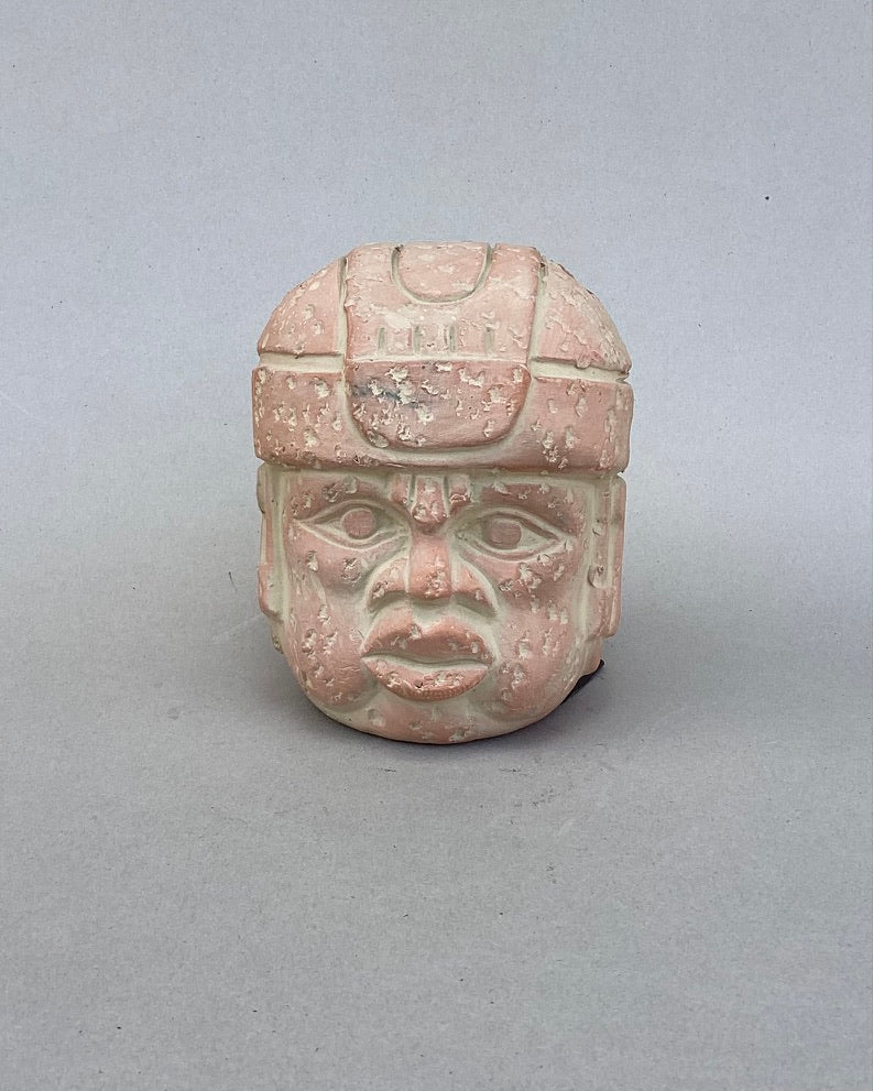 cabeza olmeca, barro
