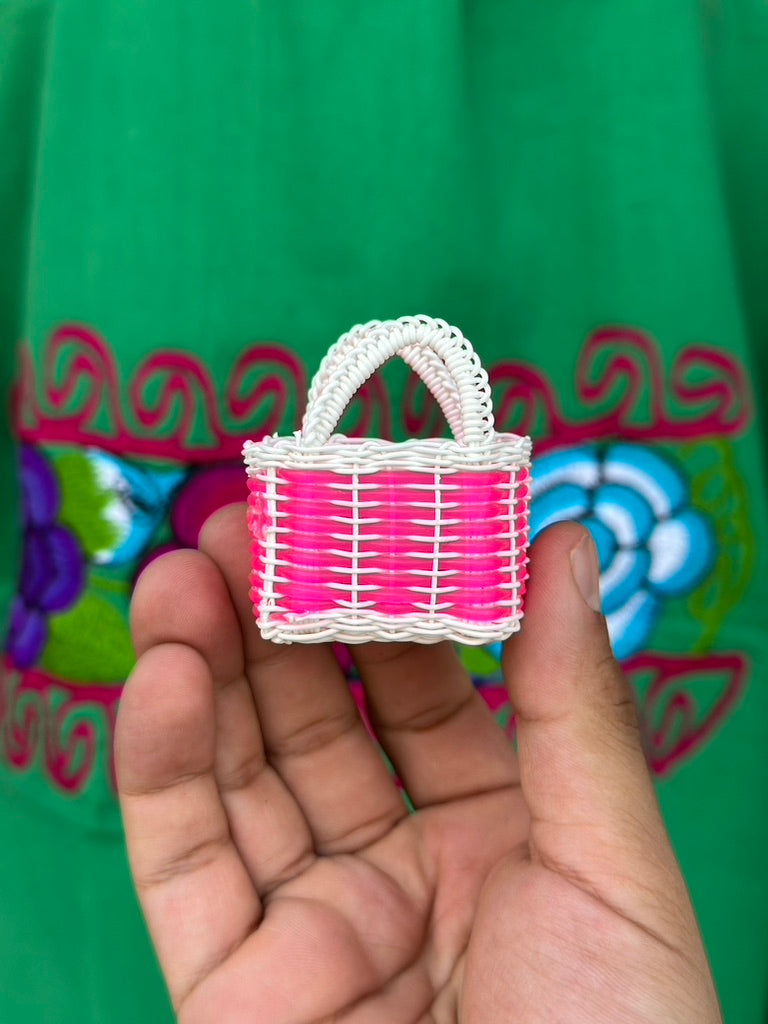 Bolsas de mimbre miniatura