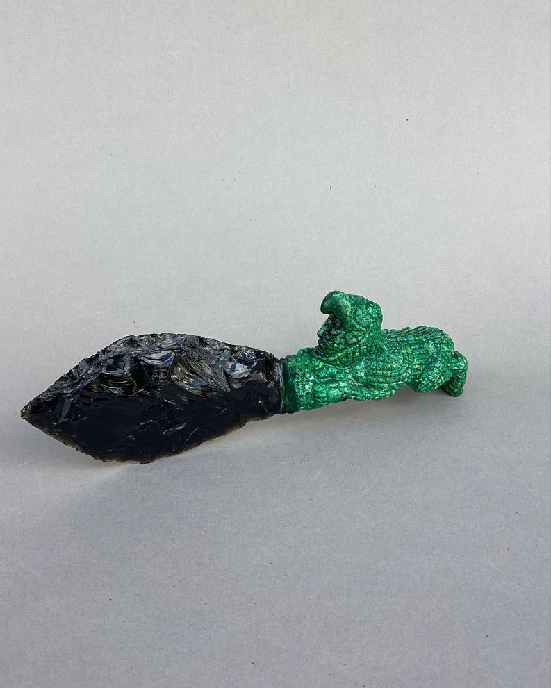 cuchillos ceremoniales de obsidiana con malaquita, Chicos.