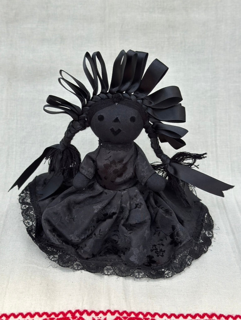 Muñeca Lele total black chica