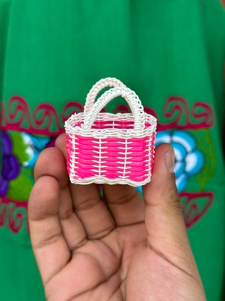 Bolsas de mimbre miniatura