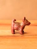 Perrito arrugado xolo rojo