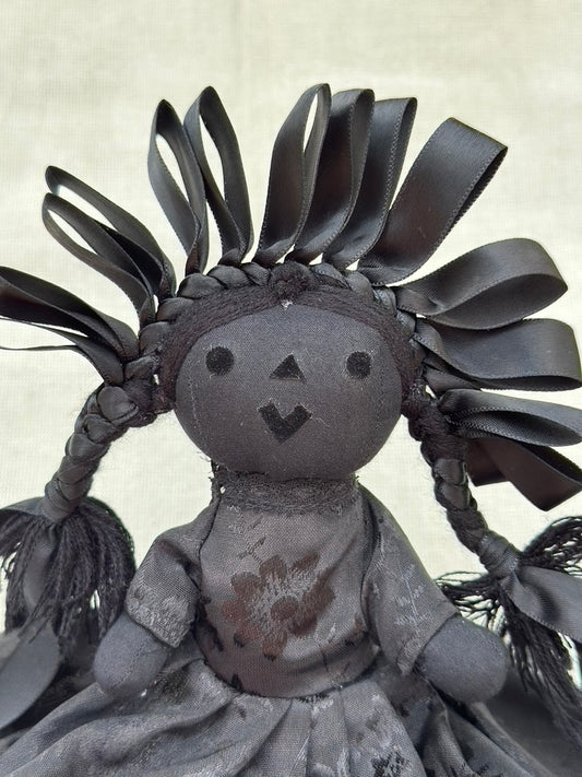 Muñeca Lele total black chica