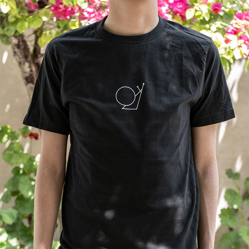 playera caracol negro
