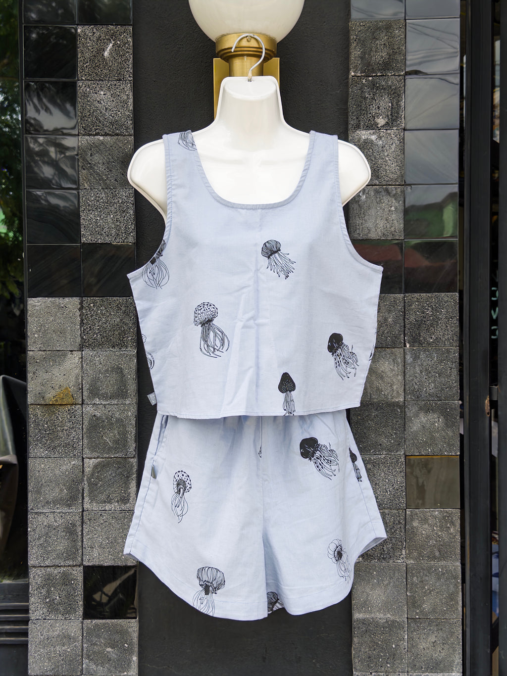 conjunto (top y short) medusa azul celeste