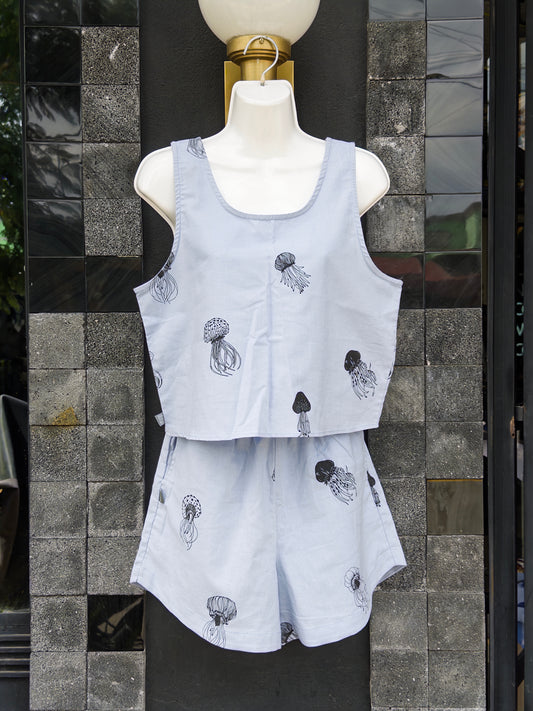 conjunto (top y short) medusa azul celeste