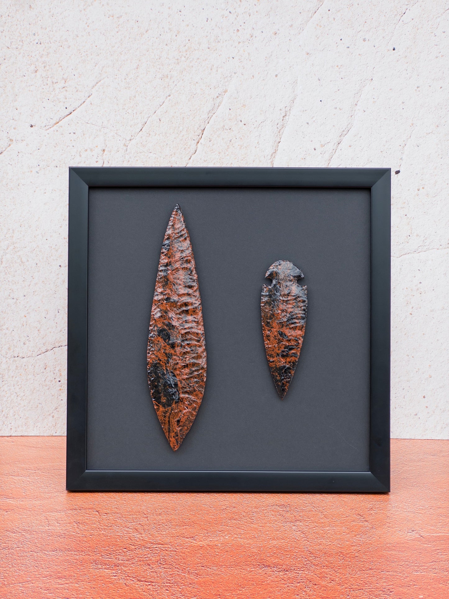 cuadro cacería obsidiana café