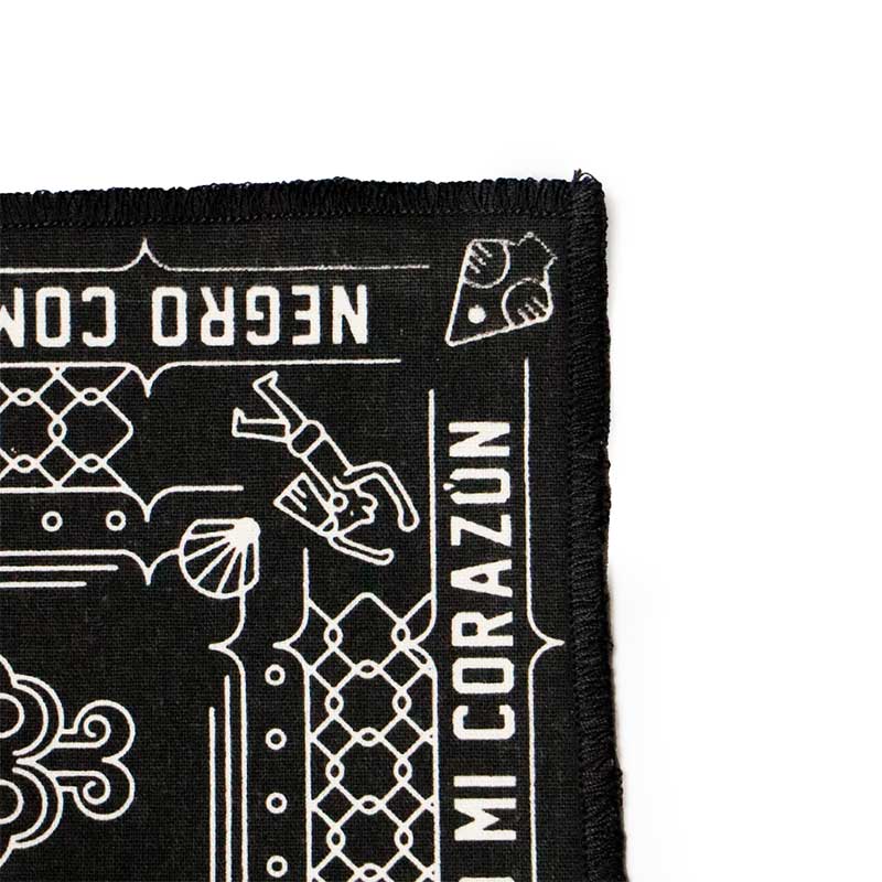 paliacate pintura mural negro