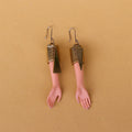 aretes manita bronce