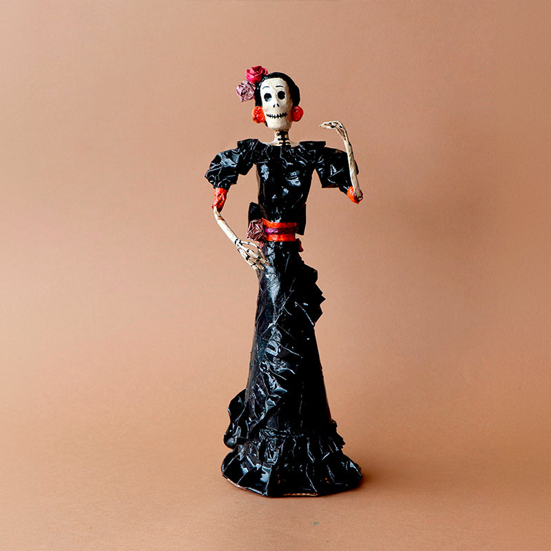 catrina con vestido negro