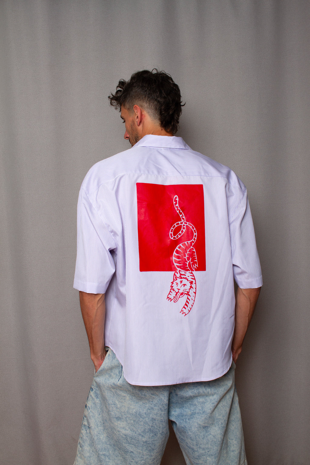 camisa boxy rayas tigre