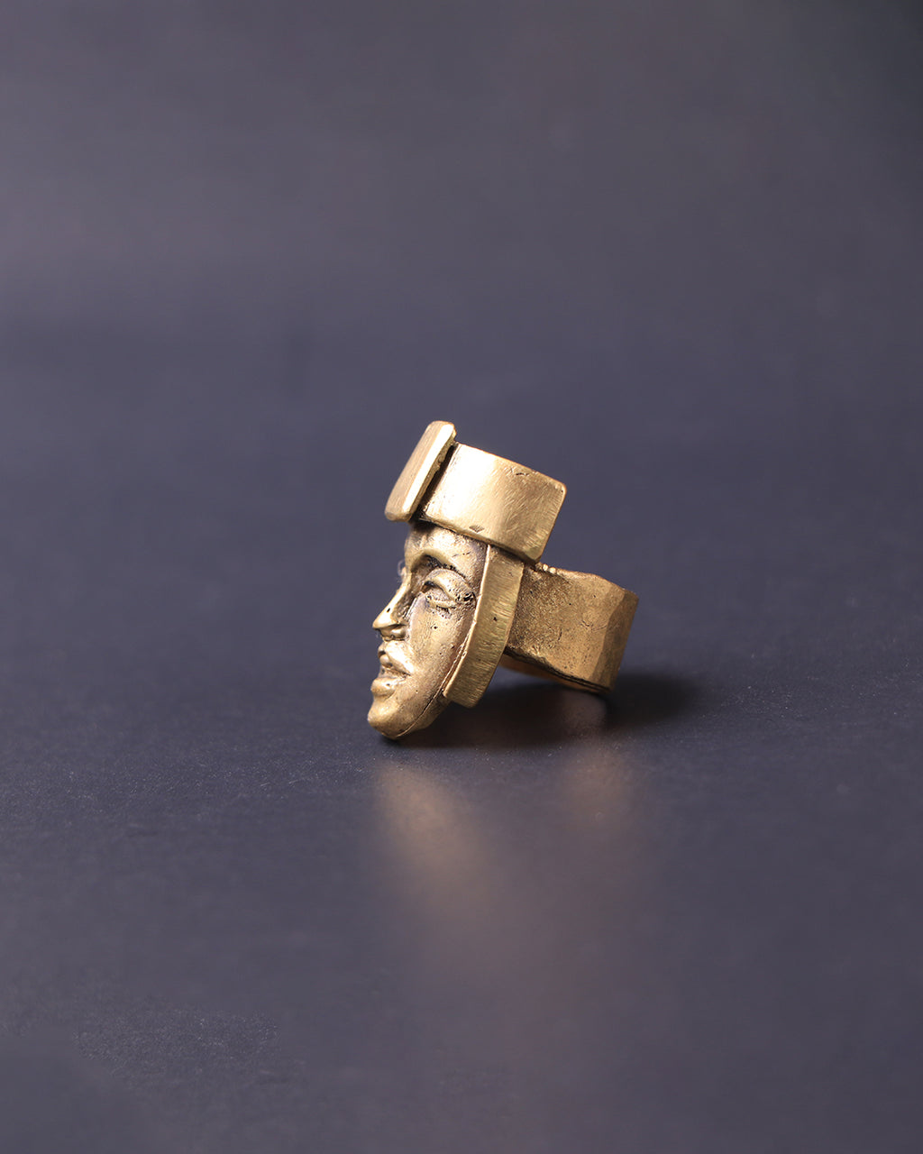 Anillo principe olmeca